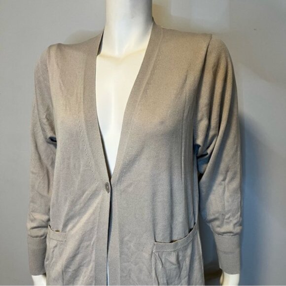 UNIQLO Lightweight Solid Tan Long Shrug Cardigan With Pockets Size Small - Picture 8 of 9